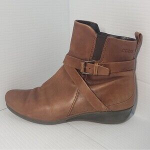 Ecco Felicia Cross Side Buckle Leather Wedge Brown Ankle Booties Size 39/ 8-8.5
